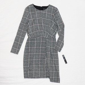 Petite Maggy London dress